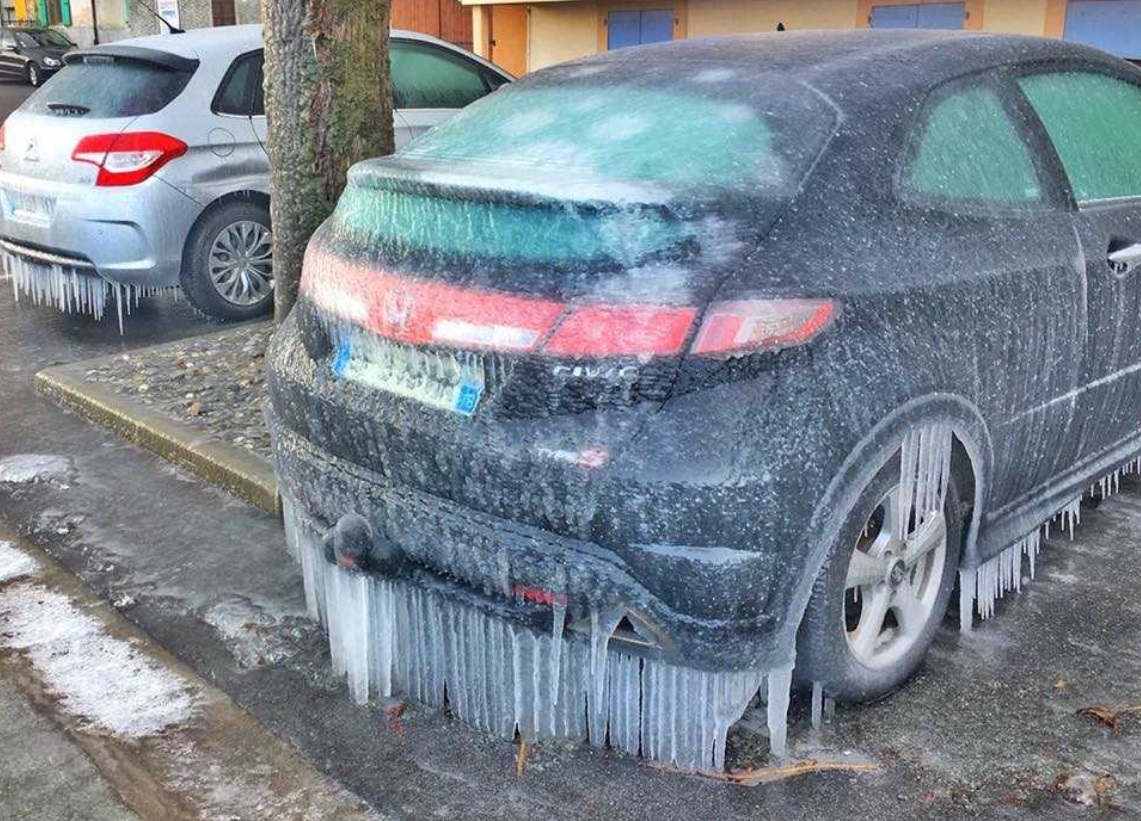 Европа в плен на екстремното застудяване (СНИМКИ)