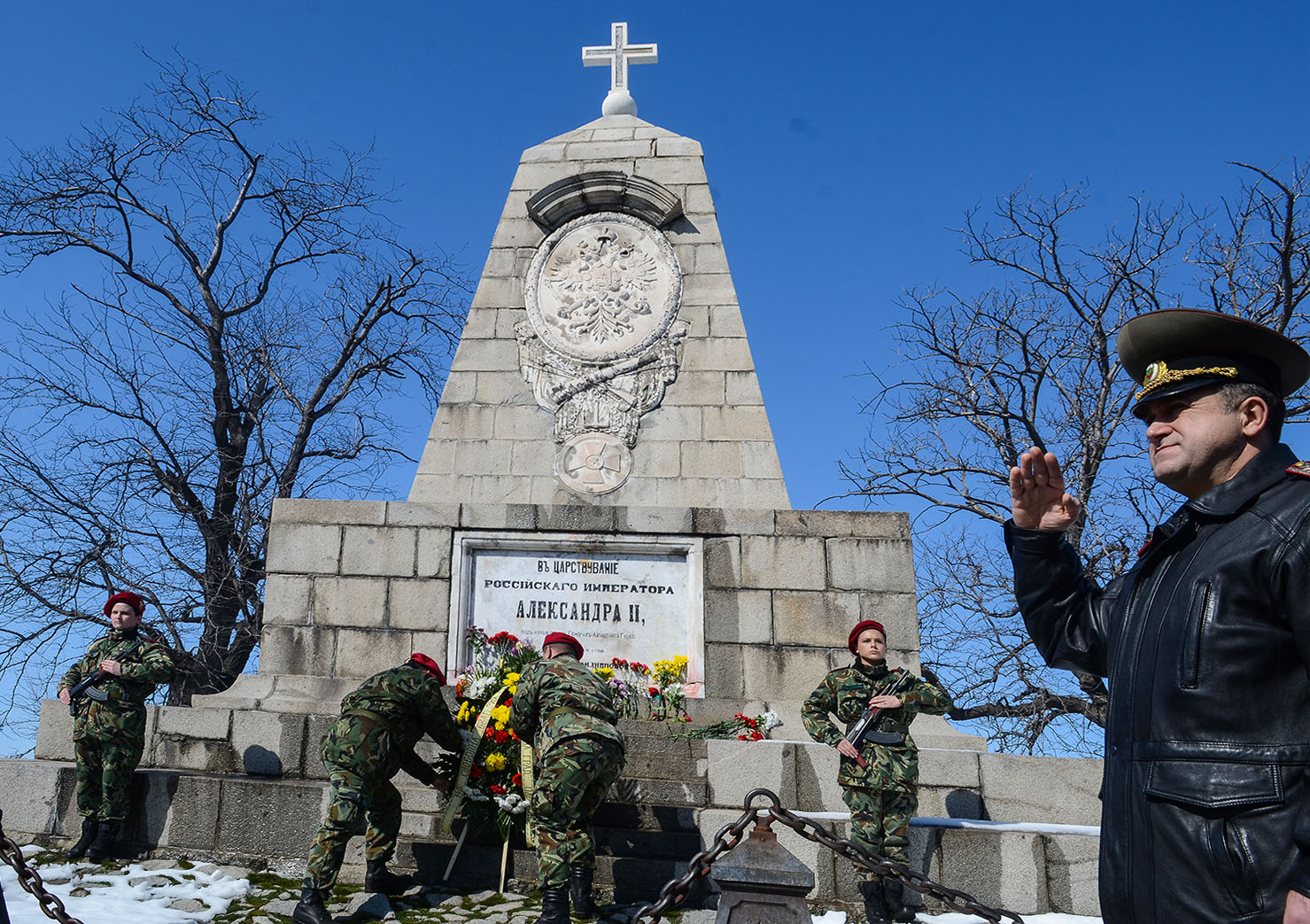 Вижте как в Пловдив честваха 140-а годишнина от Освобождението на България (СНИМКИ)