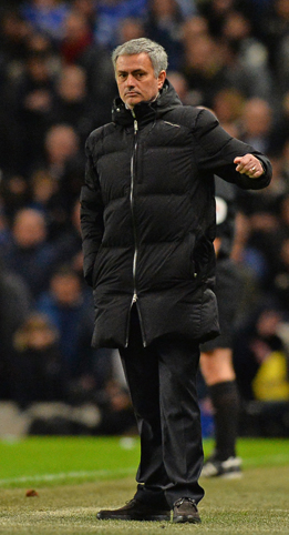 Моу влиза в екрана срещу 400 000 лири на ден