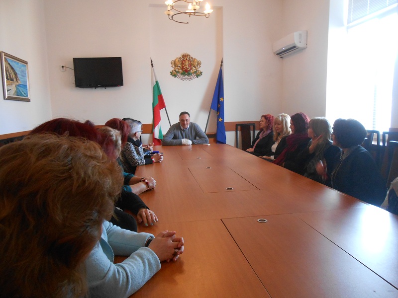 Очакват да се отворят 30 000 работни места