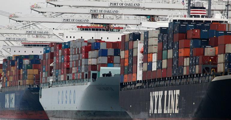 Търговският дефицит на САЩ удари рекордно ниво