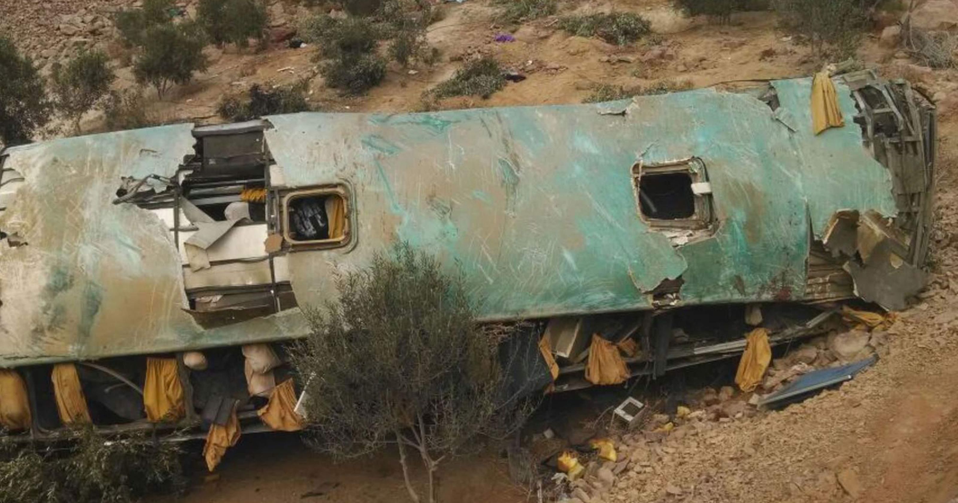 Автобус падна в пропаст в Перу, жертвите са десет