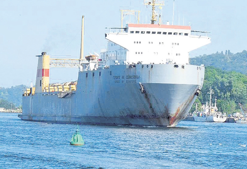 Моряк загина при пожар на ферибота "Героите на Севастопол"