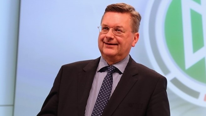 Райнхард Гриндел, президентът на германския футбол, ексклузивно пред „Труд“:  Михайлов поставя важните проблеми в УЕФА