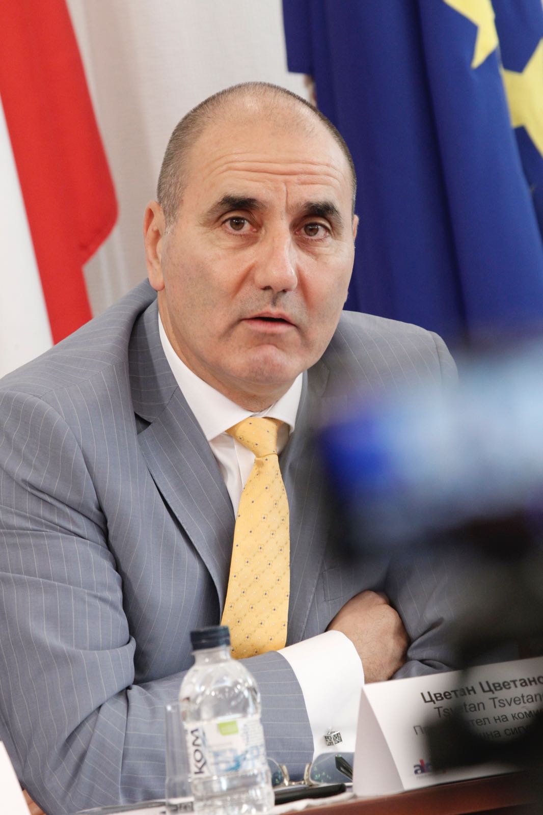 Език техен, враг техен