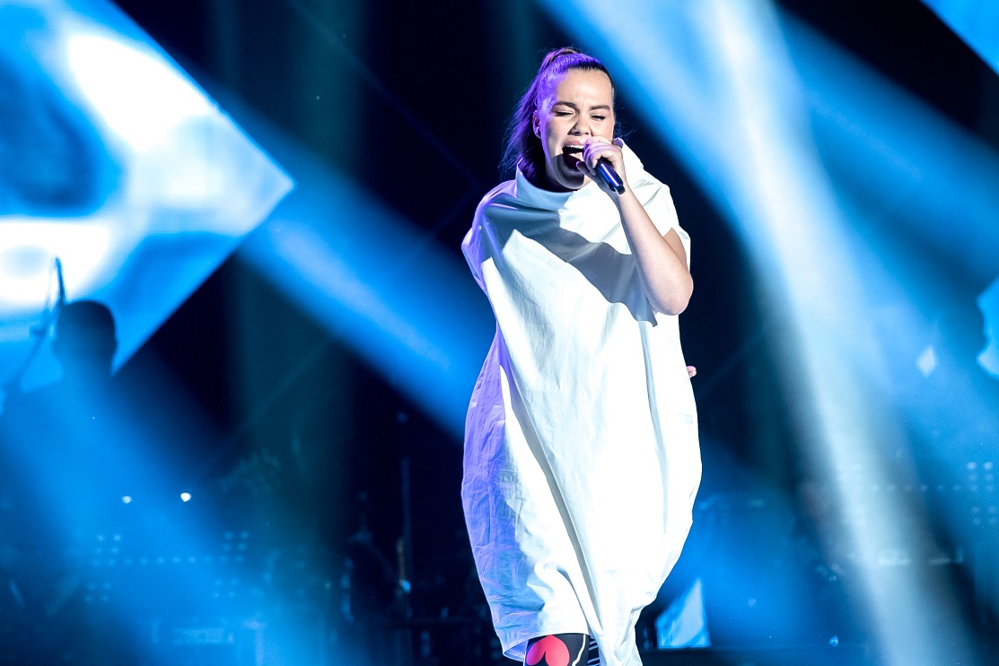 Виктория Динкова пуска първо парче след „Гласът на България“