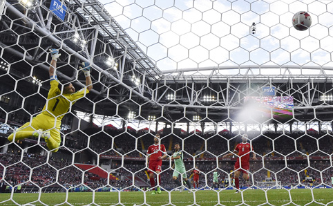 Португалия прави първия обрат