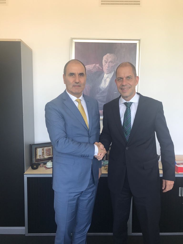 Цветан Цветанов се срещна със зам.-генералния секретар на Фондация „Конрад Аданауер“ д-р Герхард Валерс