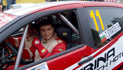 Шампион обмисля да кара с чужд лиценз