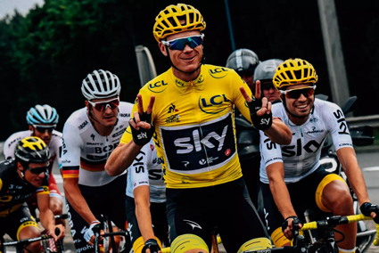 Фенове освиркаха Фрум преди "Тур дьо Франс"