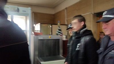 Син убил пияния си баща, за да спаси майка си