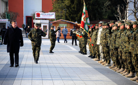 Четирима министри да преговарят за Ф-16