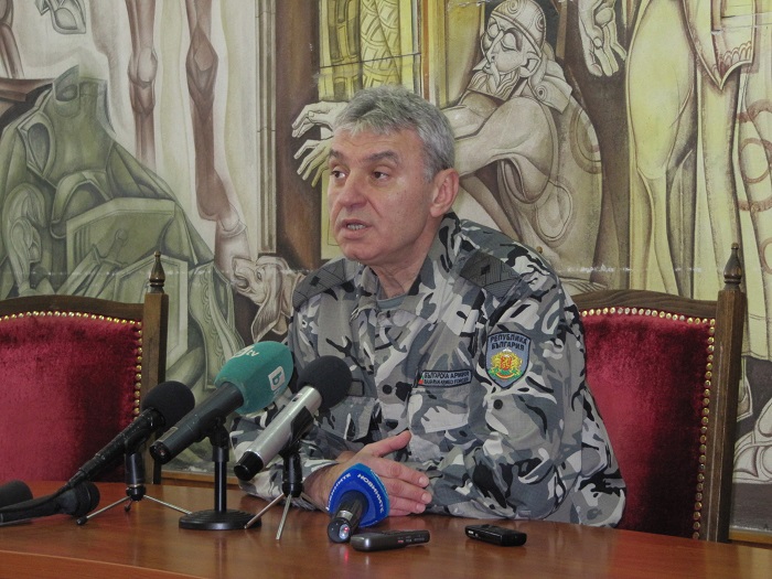Началникът на НВУ "Васил Левски" бриг. ген. Пламен Богданов: Случаят е криминален с проява на голяма агресия
