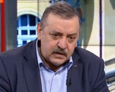 Проф. Кантарджиев: В момента у нас боледуват над 100 хил. души, предстои разпространението на грипа в повечето области