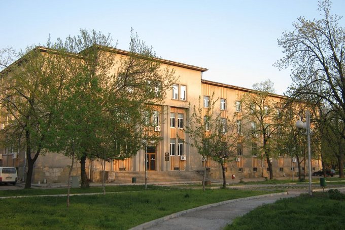 Осъдиха двама мераклии в Лом, взели за булки 15-годишни