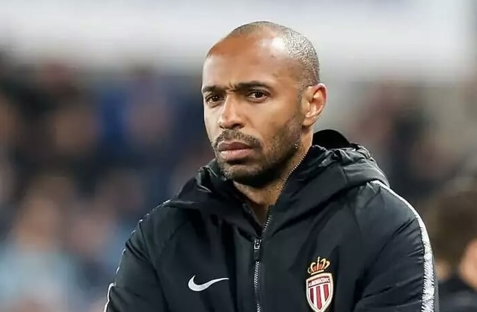 Неработещ ВАР вбеси Тиери Анри