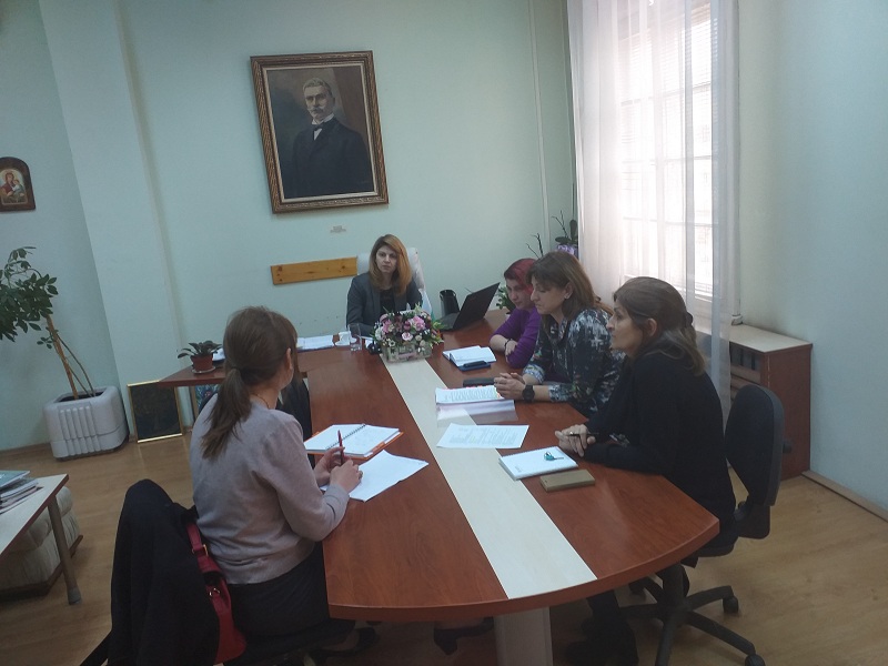 Пускат два покрити плувни басейна в Сливен