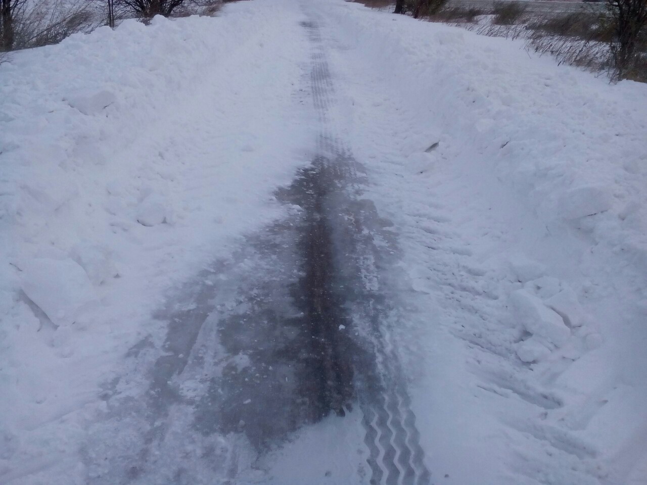 Опасно време в почти цялата страна утре