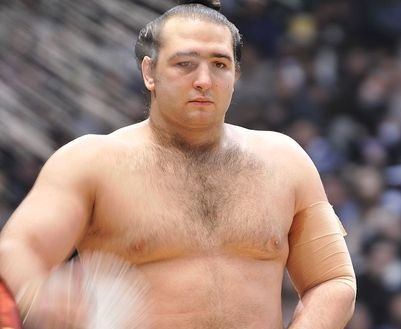 Разследват сумо школата на Котоошу заради насилие над непълнолетен