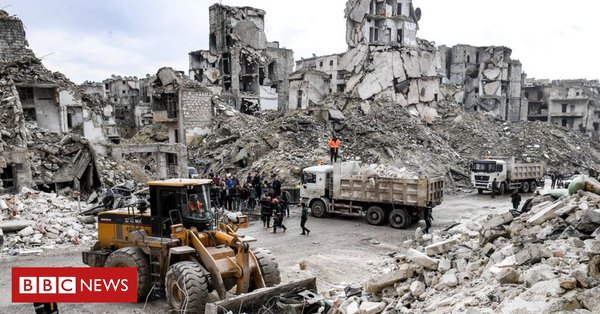 Най-малко 11 загинали при срутване на сграда в Сирия