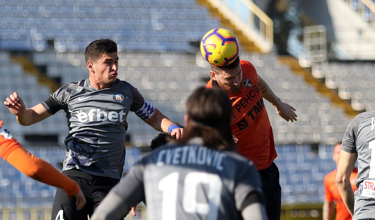 "Левски" с три от три загуби при Дерменджиев