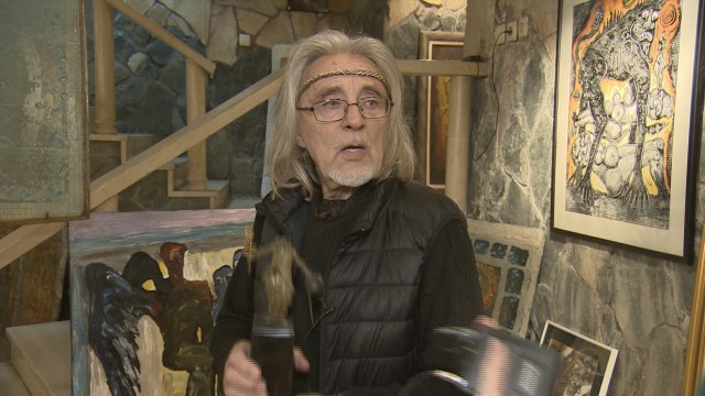 Откраднаха скулптури, метални заготовки и машини от ателие на Ставри Калинов