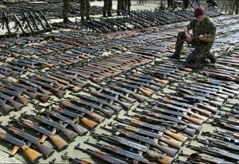 300 000 нелегални оръжия в Албания