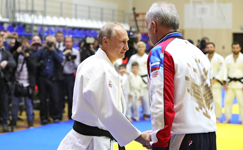 Путин се контузи по време на тренировка по джудо