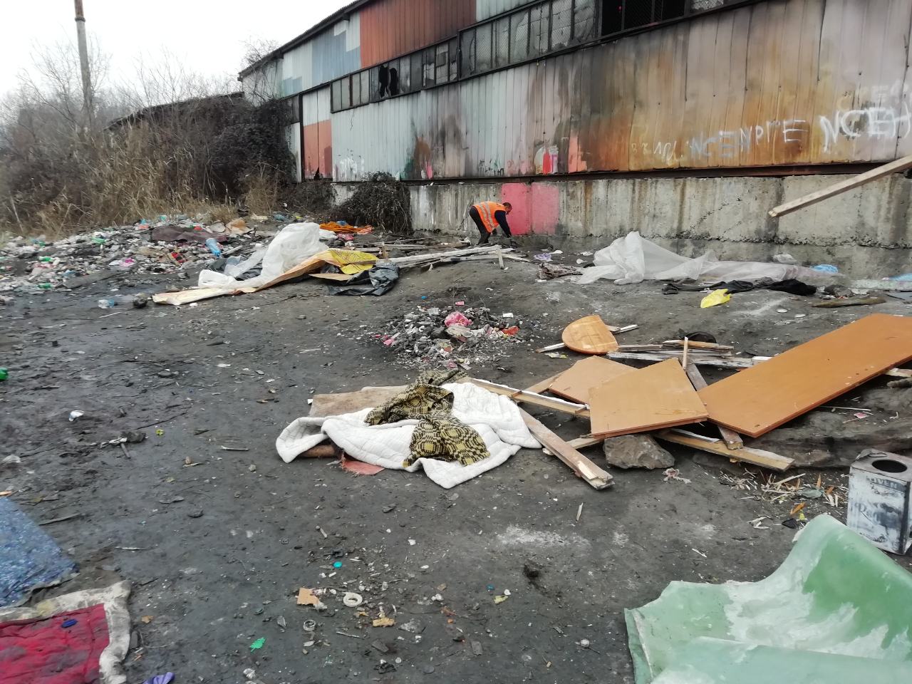 Разтуриха ромски бивак в Бургас