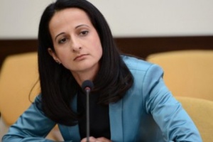 Шефката на КФН подава оставка