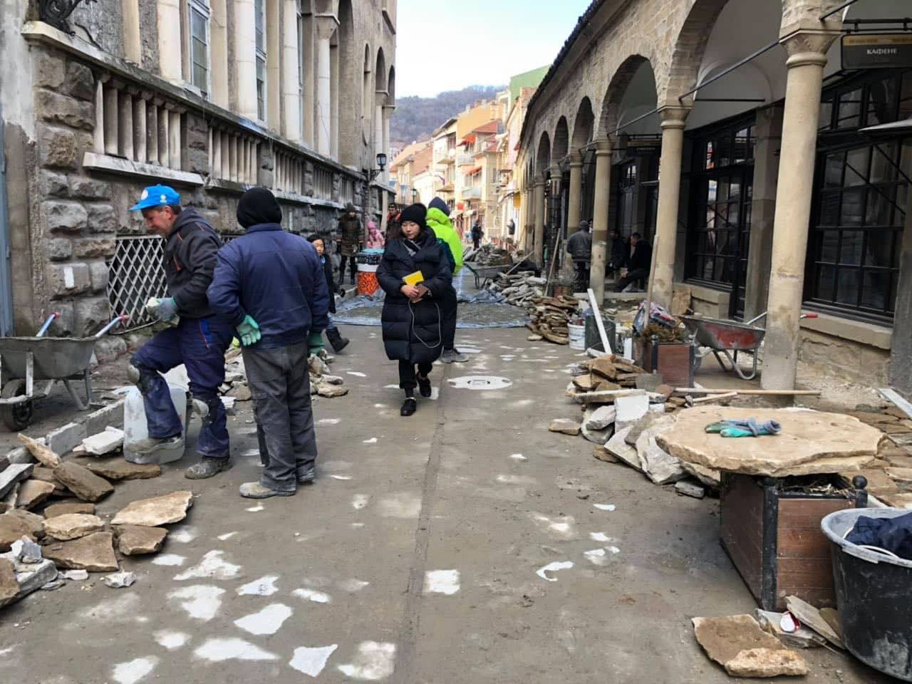 Депутатът от БСП Весела Лечева настоява за проверка на ремонта на Самоводската чаршия в Търново