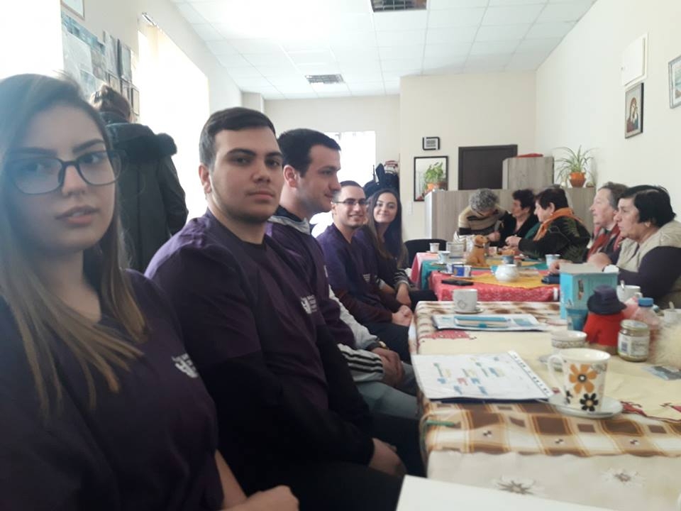 Студентите на ВСУ провеждат  кампания срещу телефонните измами