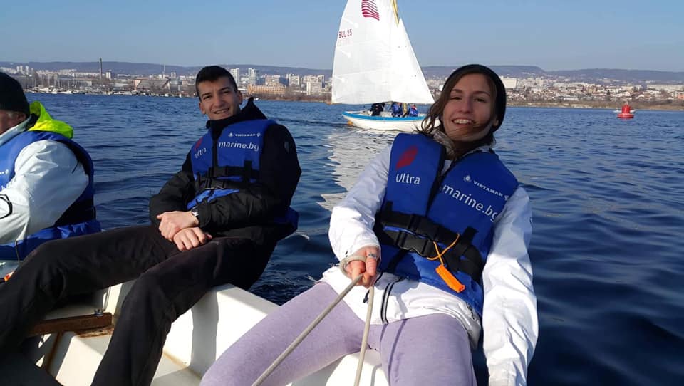 Варна чества Освобождението с ветроходна регата и заря