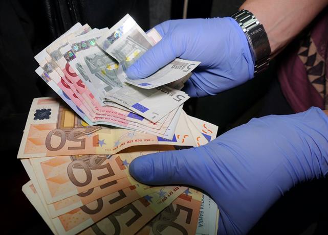 Спипаха недекларирани 41 000 евро на МП Капитан Андреево