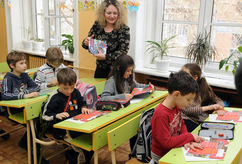 2,4 млрд. лв. за учителски заплати и ремонти