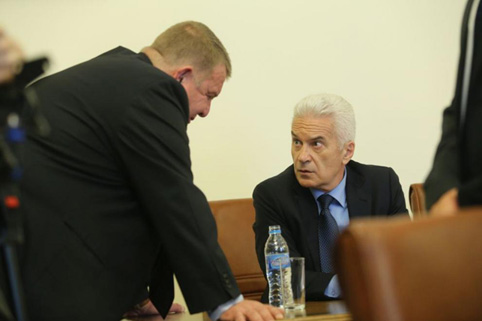 Патриотите пак не се разбраха за европейската листа