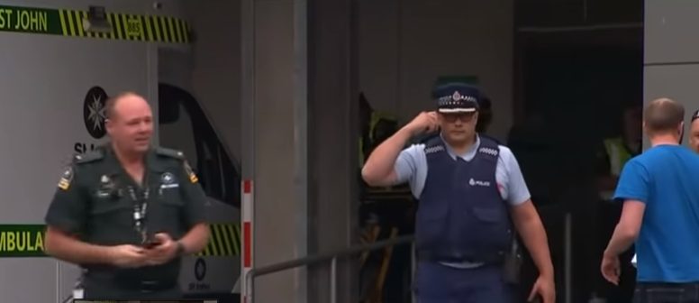 Българка в Нова Зеландия: Снимки на оръжието с надписи на кирилица не са популярни в местните медии