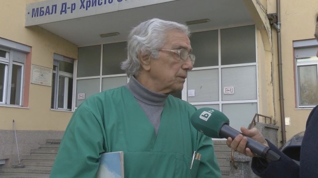 Лекар от Казанлък обяви гладна стачка