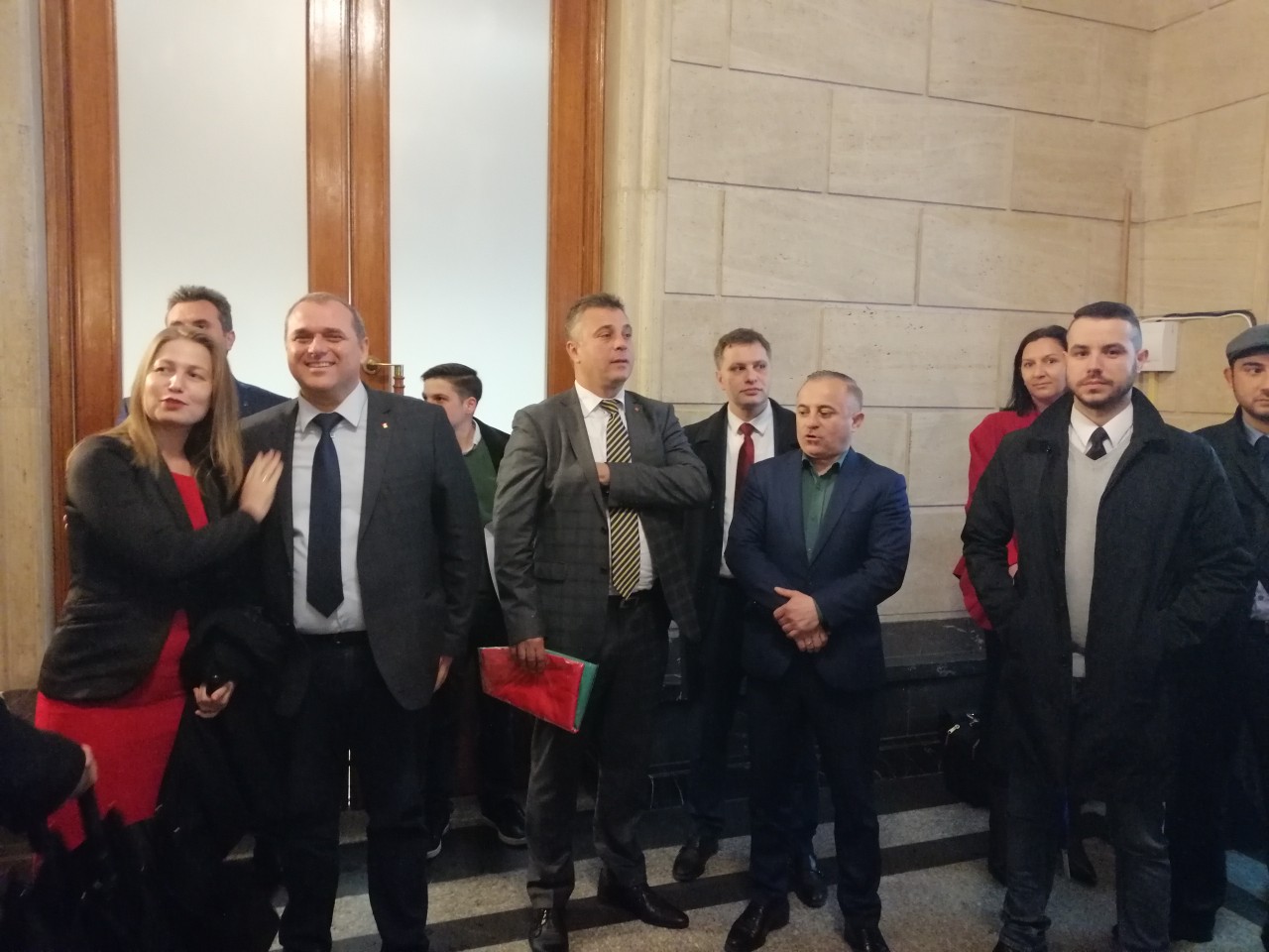 ВМРО се регистрира в ЦИК за самостоятелно участие на евроизборите