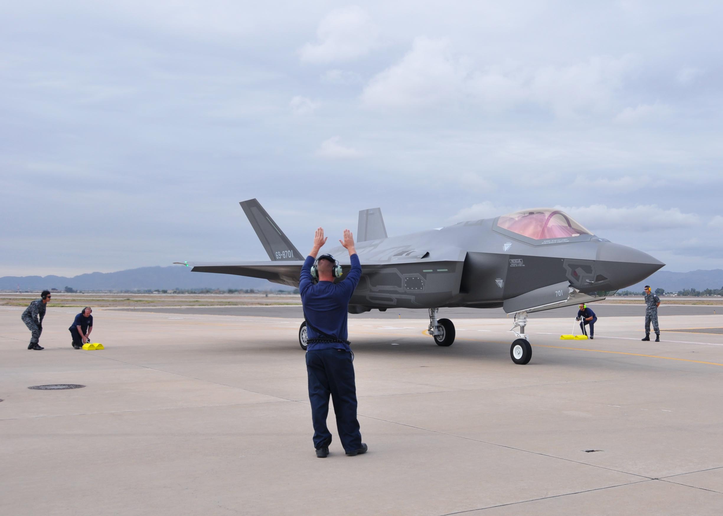 Японски F-35 изчезна в Тихия океан