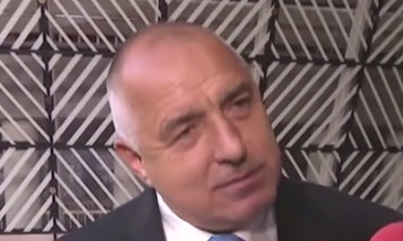 Премиерът от Брюксел: Очаквам оставки и от другите (ВИДЕО)