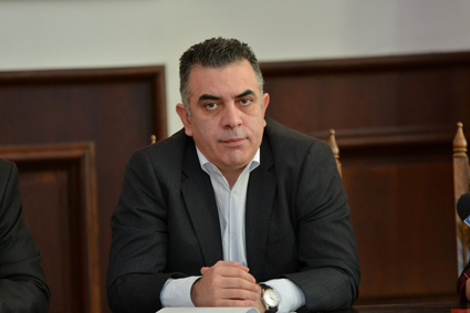 Кметът на Сливен Стефан Радев пред „Труд“: Положението на Сливен беше най-лошото сред общините