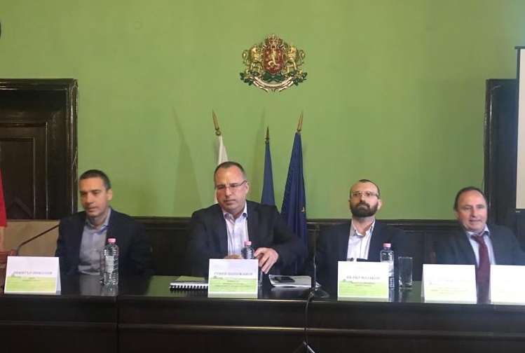 Земеделският министър: Проектите за плодове и зеленчуци са за близо 900 млн. лв.