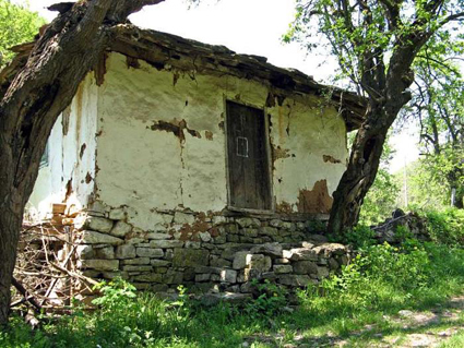 Четвърт България едва свързва двата края