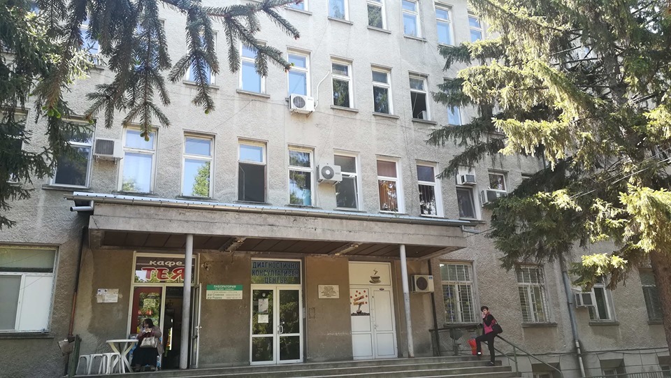Вдигат заплатите на медицинския персонал в болницата в Горна Оряховица с 10 %