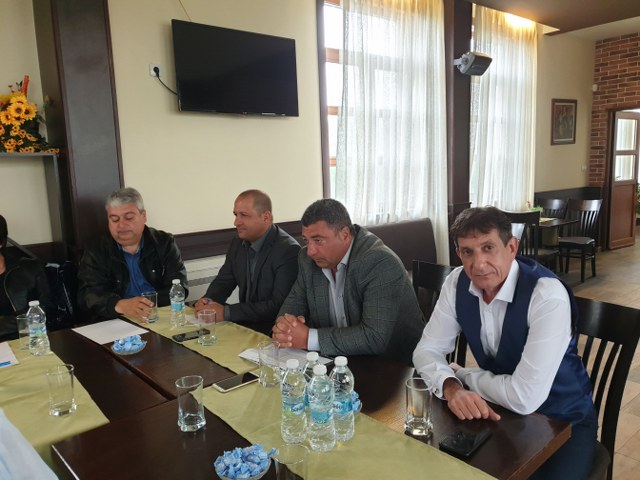 Кандидатът за евродепутат Младен Шишков в Калояново: Да изберем  правилните хора на 26 май, за да продължим започнатото