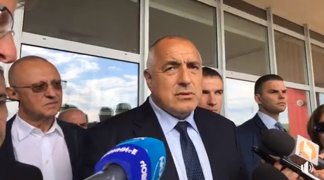Премиерът Борисов в Русе: Работим с Тесла и БМВ (ВИДЕО)