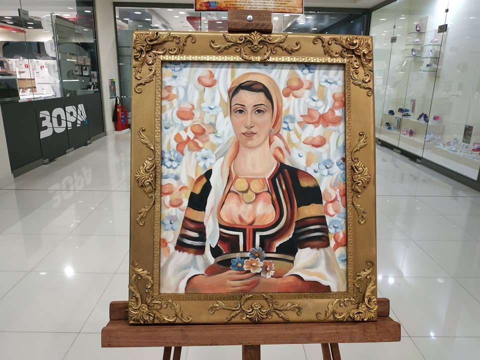 Габровци се дивят на захарни изделия, пресъздаващи българската история и бит
