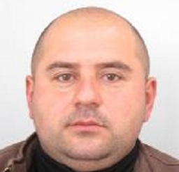 Продължава издирването на заподозрения за убийството в Костенец