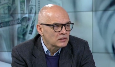 Тихомир Безлов: Акцията с офшорните сметки на политиците е предизборна